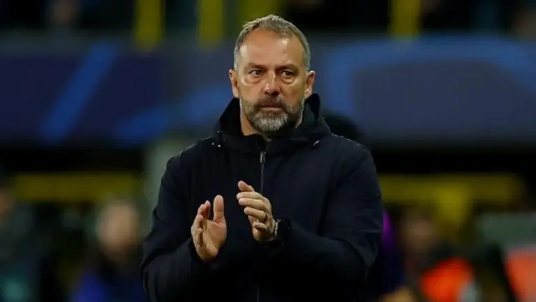 Hansi Flick Beber Kunci Konsistensi Barcelona di Desember: “Pertahanan dan Kualitas Kembali”