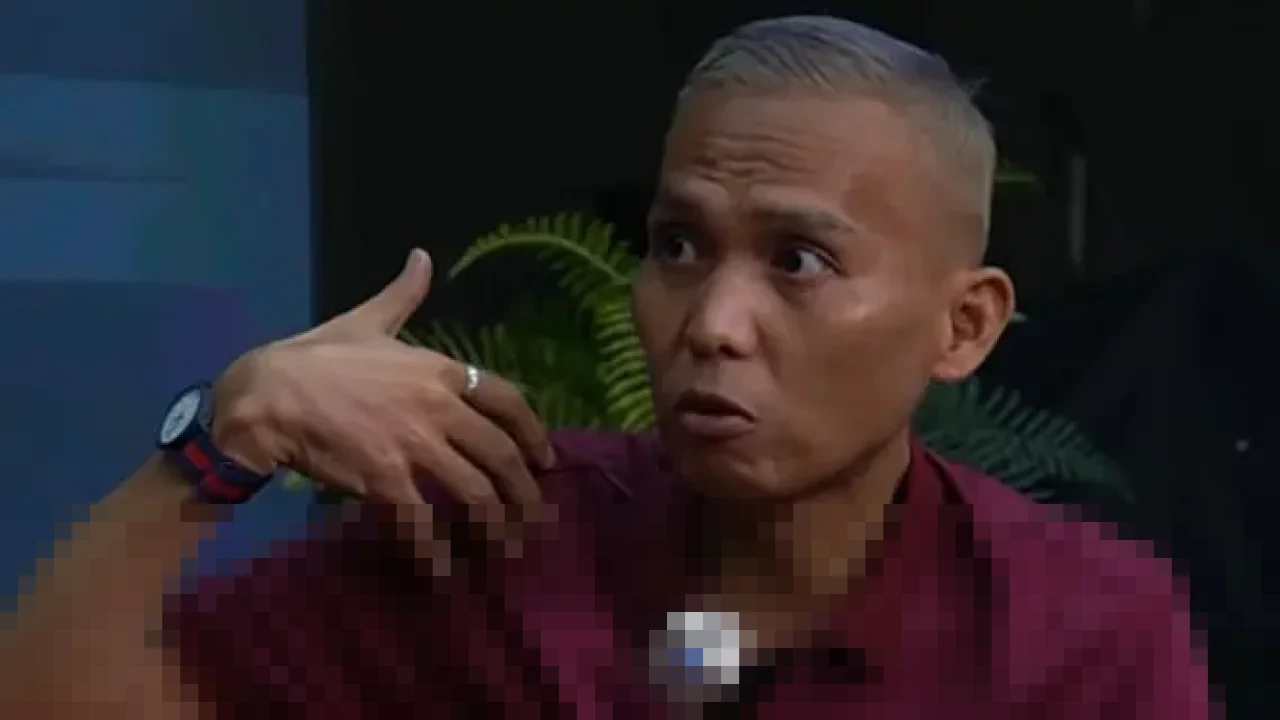 Hard Gumay Ungkap Ramalan Mengejutkan Dunia Hiburan 2026: Skandal Aktor hingga Kematian Selebriti di Penjara Hard Gumay Ungkap Ramalan Mengejutkan Dunia Hiburan 2026: Skandal Aktor hingga Kematian Selebriti di Penjara