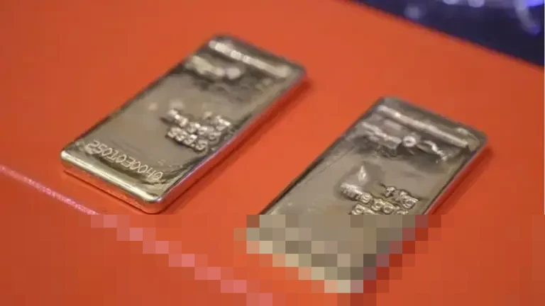 Harga Emas Melonjak 71% Sepanjang 2025, Analis Proyeksikan Tembus US$5.000 pada 2026