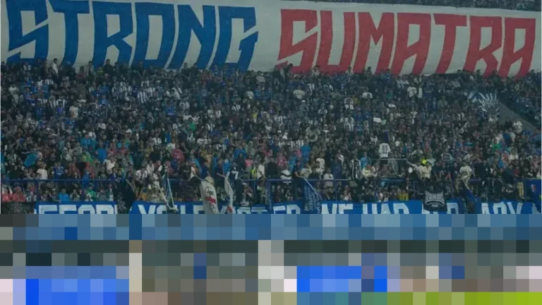 Hodak Peringatkan Bobotoh: Jangan Nodai Pesta Akhir Tahun Persib dengan Flare