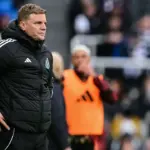 Howe Peringatkan: Manchester United Jauh Lebih Kuat Jelang Duel Boxing Day