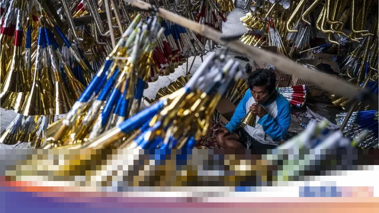 Hukum Meniup Terompet Saat Malam Tahun Baru dalam Pandangan Islam: Antara Tradisi dan Tasyabbuh