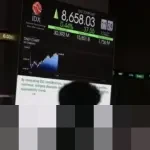 IHSG Melemah Akibat Aksi Ambil Untung Jelang Penutupan Perdagangan Akhir Tahun 2025