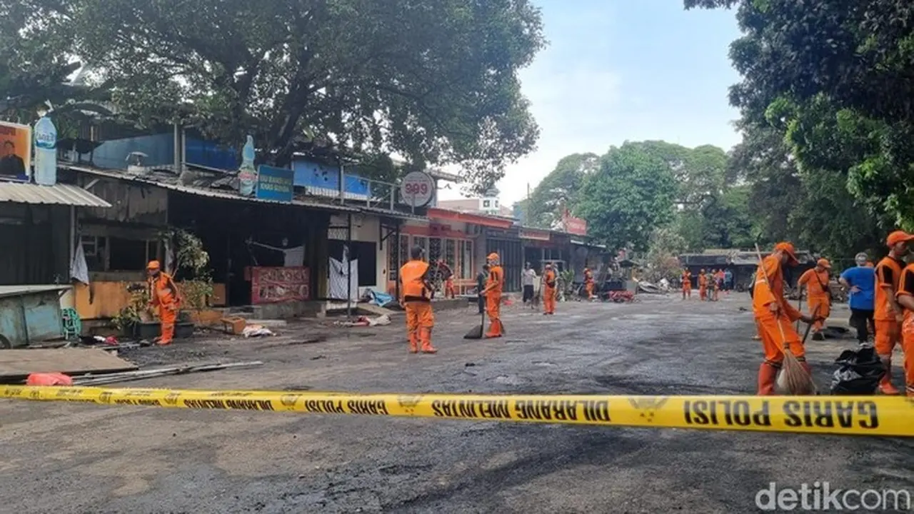 Pengeroyokan Debt Collector di Kalibata Berujung Maut, Kericuhan dan Pembakaran Menyusul