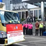 Kakorlantas Polri Kirim 25 Mobil Patroli dan 1.500 Paket Sembako untuk Korban Bencana Aceh-Sumut