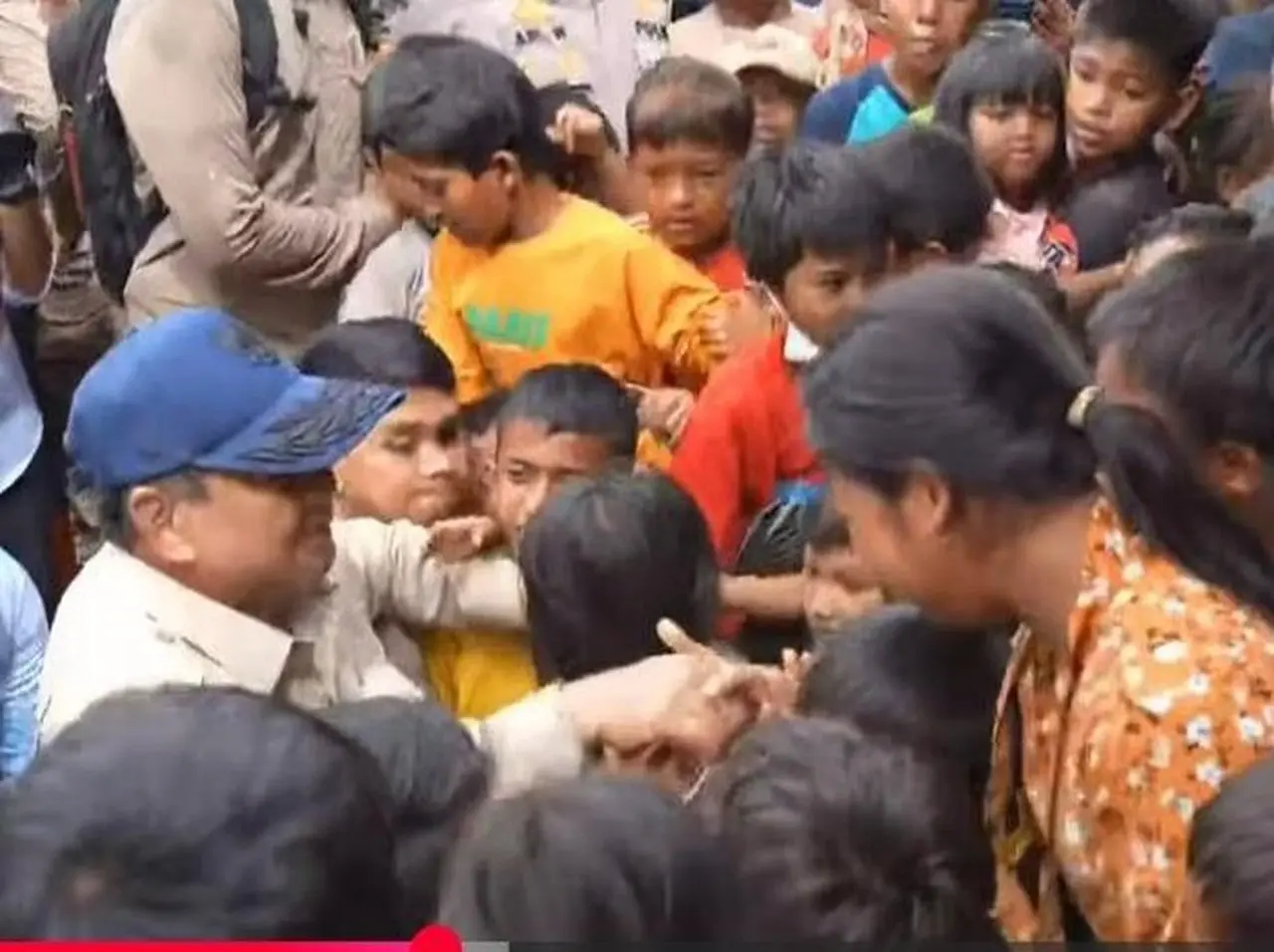 Prabowo Tinjau Langsung Dampak Bencana Banjir dan Longsor di Takengon, Aceh Tengah