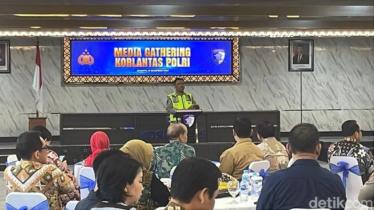 Kakorlantas Polri Pastikan Keamanan dan Kelancaran Lalu Lintas Selama Operasi Lilin 2025