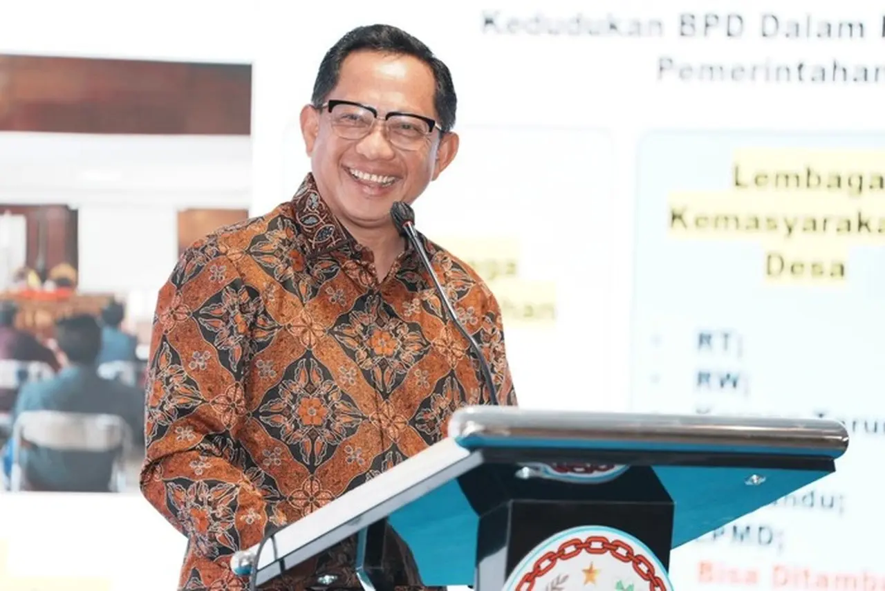 Mendagri Tito Karnavian Tegaskan Peran Krusial BPD dalam Pengawasan Pemerintahan Desa Mendagri Tito Karnavian Tegaskan Peran Krusial BPD dalam Pengawasan Pemerintahan Desa