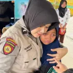 Momen Perpisahan Tim Trauma Healing Polda Riau dengan Anak-anak Agam yang Penuh Haru