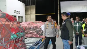 Polri dan WWF Kirim Puluhan Ton Logistik Bantuan Kemanusiaan untuk Korban Bencana di Aceh