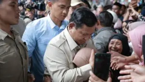 Prabowo Subianto Janjikan Perumahan dan Listrik untuk Pengungsi Bencana Sumatera