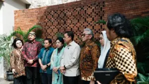 Kemenbud Fasilitasi Musyawarah Keluarga Keraton Solo Pasca Wafatnya PB XIII