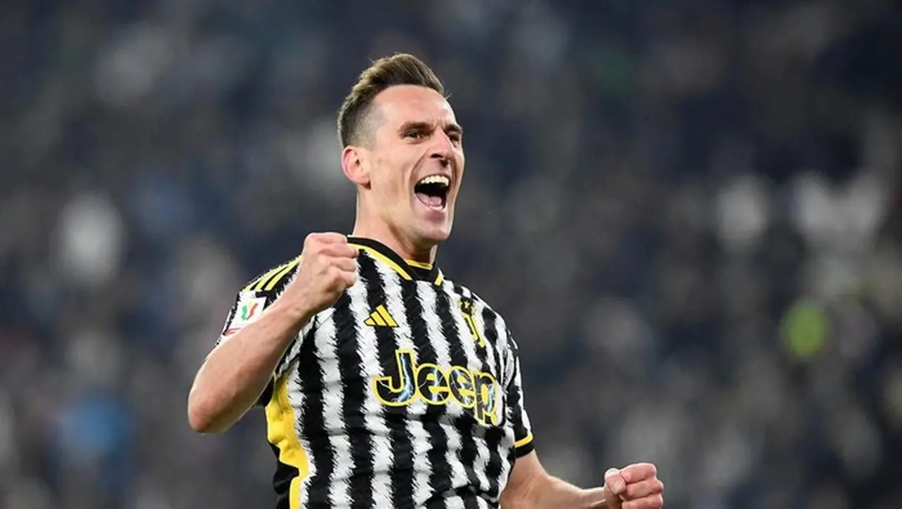 Arkadiusz Milik Kembali Berlatih Bersama Juventus Setelah Absen 550 Hari Akibat Cedera