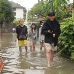 Banjir Bali: Puluhan Turis Asing Dievakuasi dari Vila Terendam di Denpasar