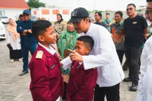 Mensos Saifullah Yusuf Kunjungi Sekolah Rakyat dan Latihan Polisi Cilik di Pasuruan
