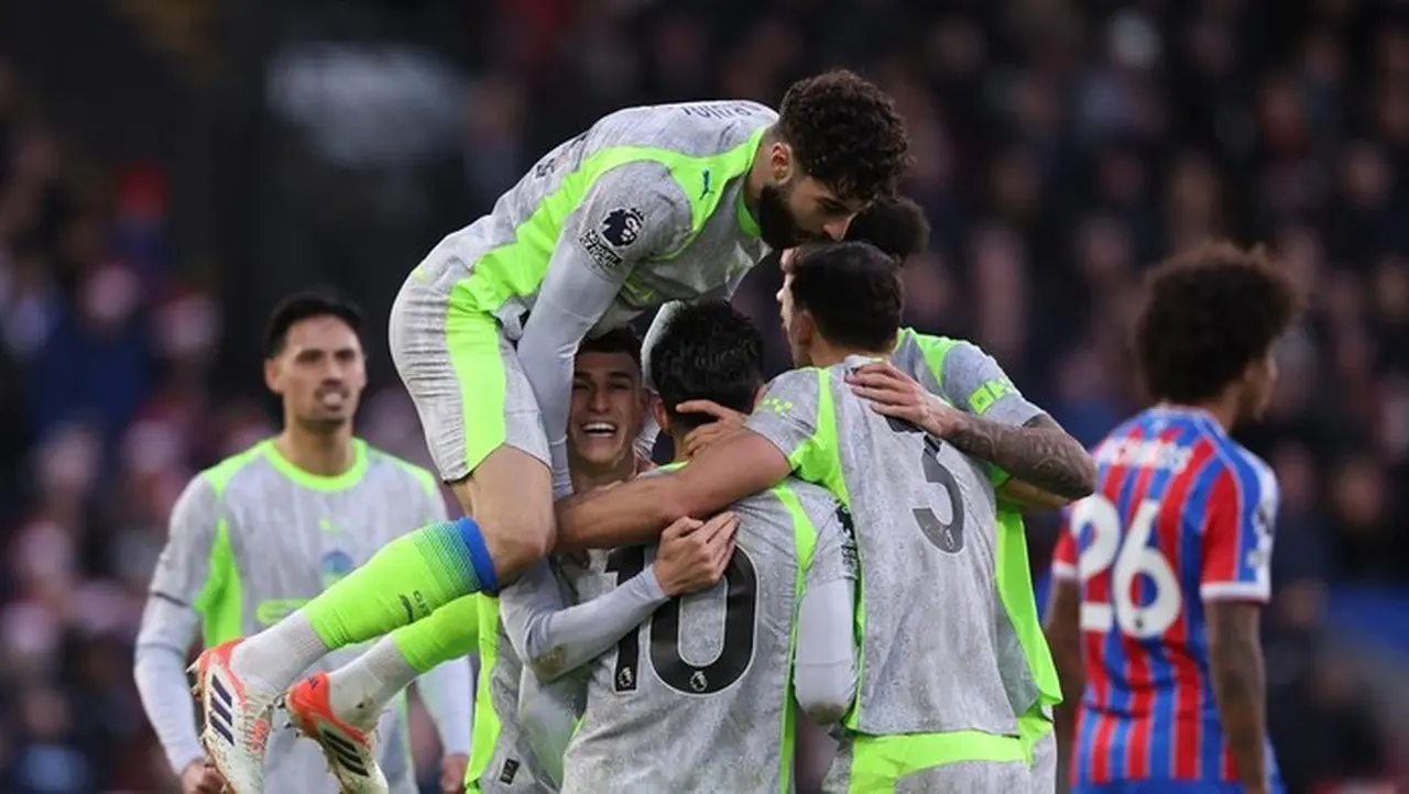 Guardiola Puji Mentalitas Man City Usai Taklukkan Crystal Palace 3-0 di Selhurst Park