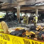 Api Melalap Pasar Induk Kramat Jati, Titik Api Diduga Berasal dari Toko Plastik yang Menyimpan Karbit