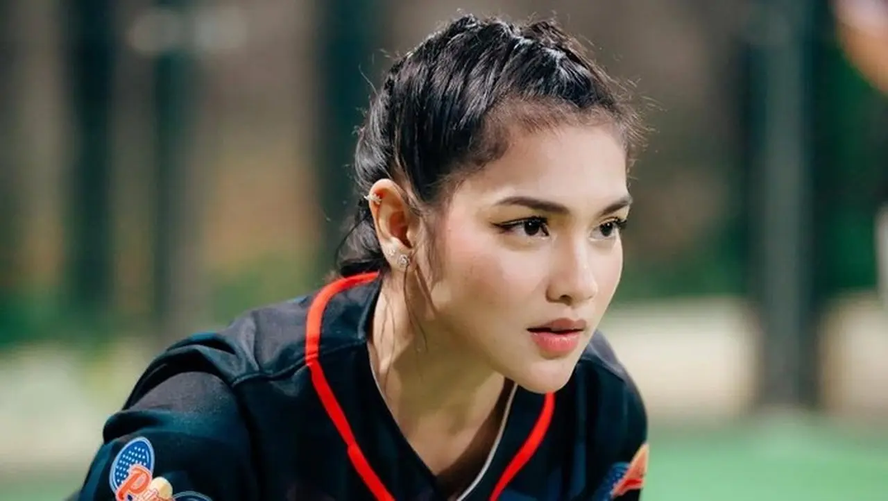 Davina Karamoy Bantah Isu Pelakor, Ibunda Ancam Jalur Hukum Jika Fitnah Makin Merajalela