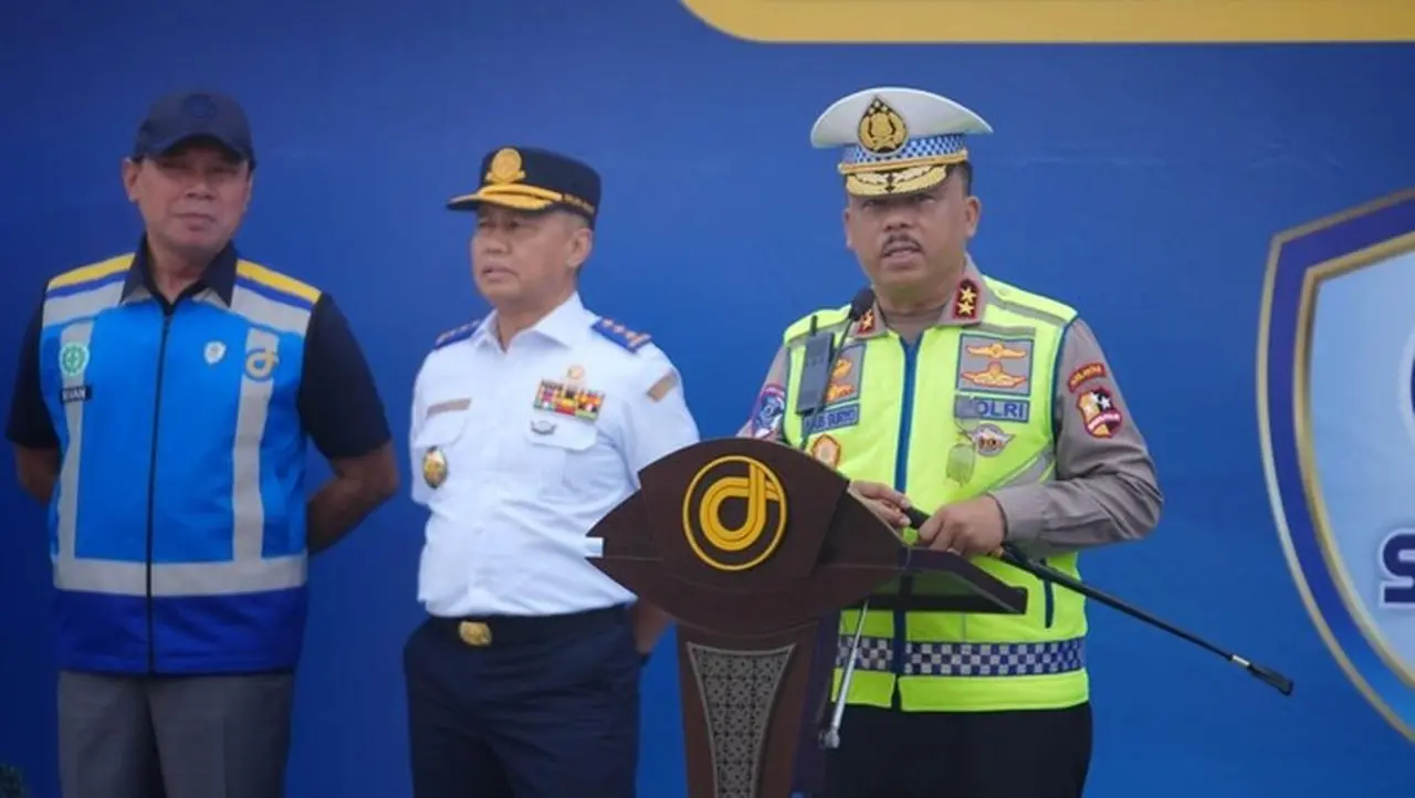 Kakorlantas Pimpin Apel Terpadu, Pastikan Negara Hadir Beri Rasa Aman Saat Nataru