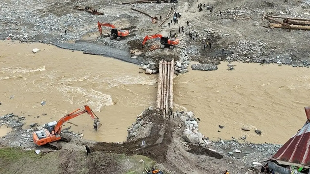 Bencana Sumatera: 1.022 Jiwa Melayang, Ribuan Mengungsi, Aceh Terparah Bencana Sumatera: 1.022 Jiwa Melayang, Ribuan Mengungsi, Aceh Terparah