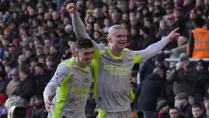 Jamie Carragher: Arsenal Waspadai Phil Foden, Bukan Haaland, Ancaman Serius City