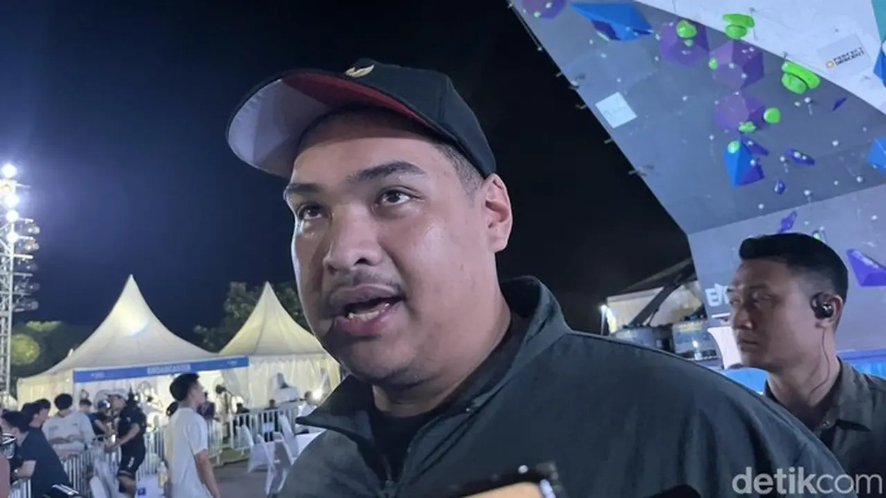 Dito Ariotedjo Bantah Artis DK Jadi Penyebab Perceraian, Ungkap Alasan Privasi Dito Ariotedjo Bantah Artis DK Jadi Penyebab Perceraian, Ungkap Alasan Privasi