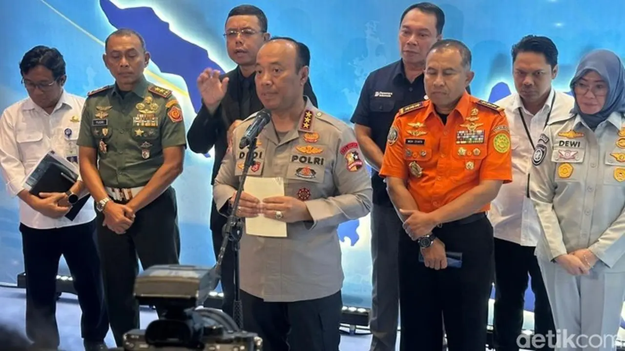 Wakapolri: Pergerakan Masyarakat Saat Natal dan Tahun Baru Diprediksi Naik 8,83 Juta Orang