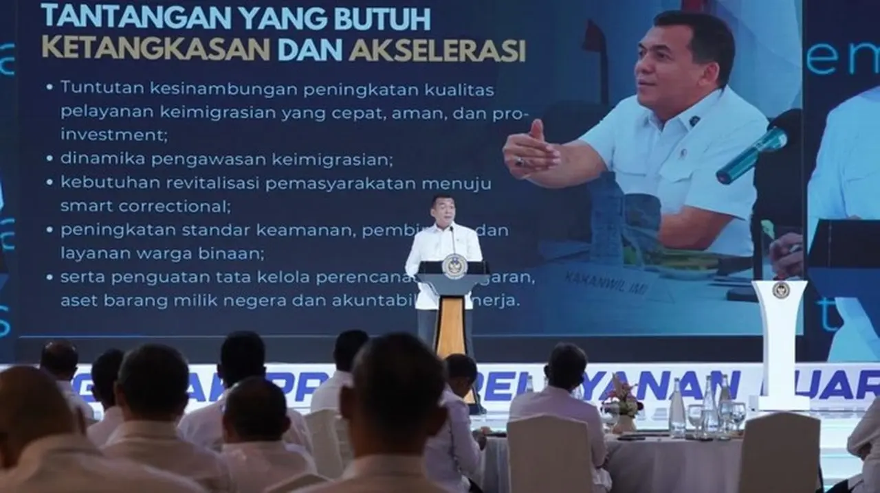 PNBP Keimigrasian Tembus Rp 10 Triliun, Wamen Imipas Apresiasi Kinerja Jajaran
