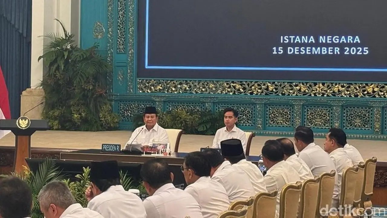 Prabowo Subianto Soroti Perubahan Iklim dalam Sidang Kabinet Penanganan Bencana Sumatera