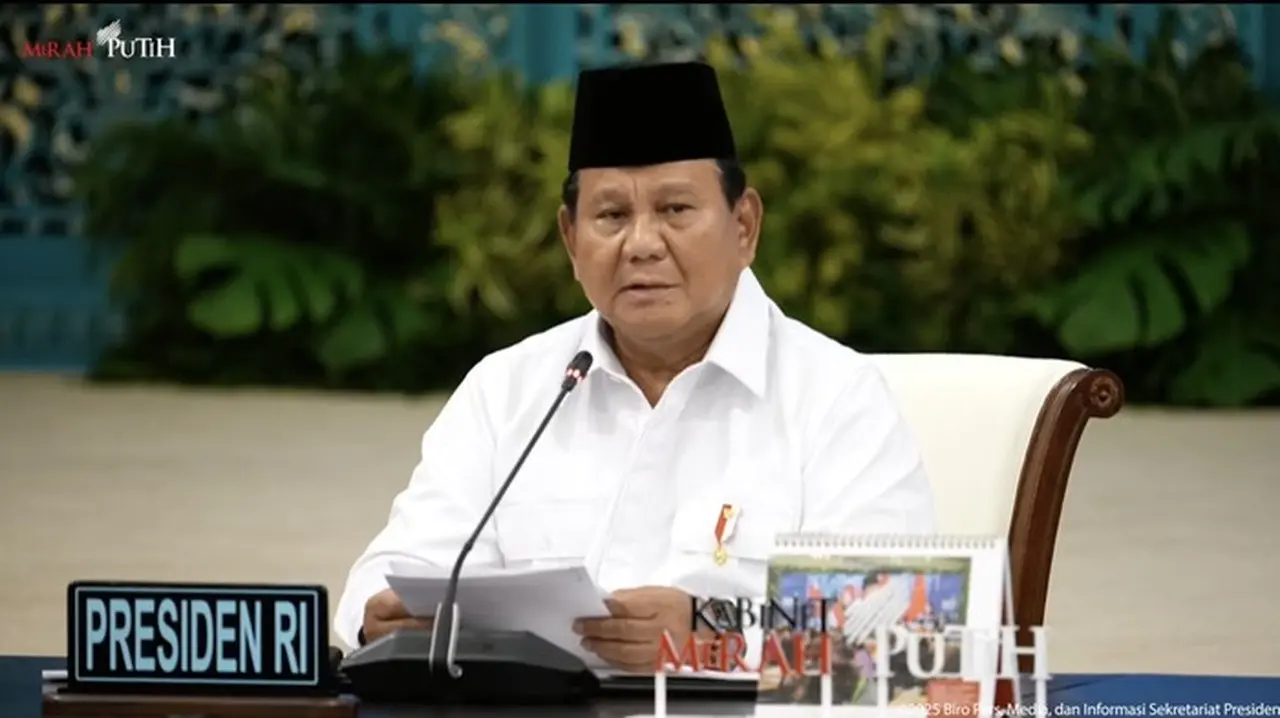 Prabowo: Negara Hadir Tangani Bencana Sumatera, Waspadai Agenda Lain