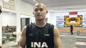 SEA Games 2025: Rizki Juniansyah Pecahkan Rekor Dunia Angkat Besi, Raih Emas ke-50 untuk Indonesia
