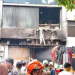 Kebakaran Ruko Cempaka Baru: 20 Tewas, Petugas Berjuang Tembus Lantai 6