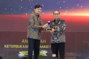 Kementerian UMKM Raih Predikat ‘Informatif’ di Anugerah Keterbukaan Informasi Publik 2025