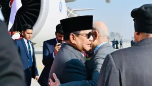 Prabowo Puji Sambutan Pakistan: Dikawal Jet Tempur JF-17 Thunder