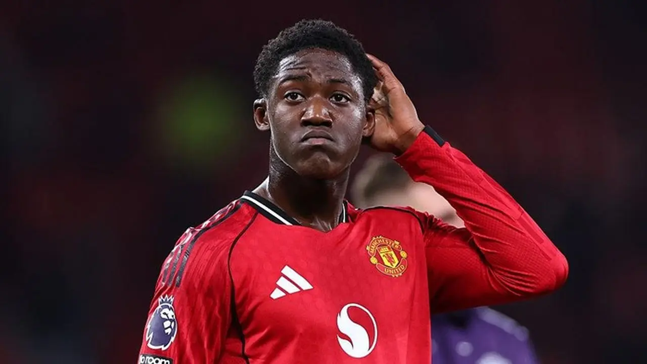 Manchester United Tegaskan Kobbie Mainoo Bukan untuk Dijual di Bursa Transfer Januari Manchester United Tegaskan Kobbie Mainoo Bukan untuk Dijual di Bursa Transfer Januari
