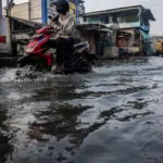 BMKG Peringatkan Potensi Banjir Pesisir di Seluruh Indonesia Hingga Akhir Desember 2025