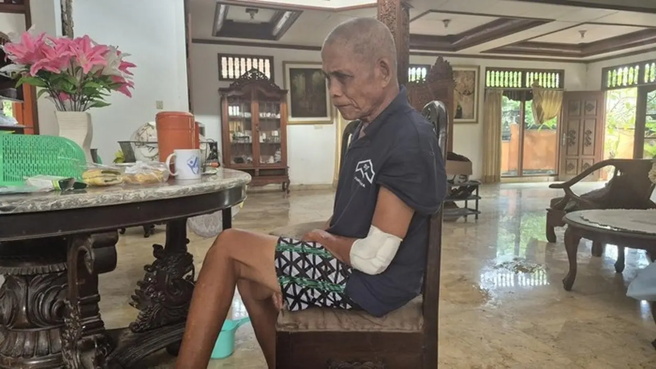 Pemuda Gagah Berani Selamatkan Lansia Hanyut Terseret Banjir Bandang di Gianyar Bali Pemuda Gagah Berani Selamatkan Lansia Hanyut Terseret Banjir Bandang di Gianyar Bali