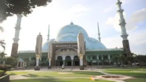 Menara Masjid Al-A’zhom Tangerang Goyang Diterpa Angin, Pemkot Pastikan Aman