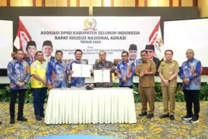 KemenKopUKM Gandeng ADKASI Perkuat Ekosistem UMKM Nasional