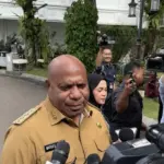 Prabowo Kumpulkan Kepala Daerah Papua di Istana, Beri Arahan Percepatan Pembangunan