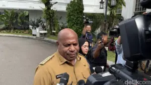 Prabowo Kumpulkan Kepala Daerah Papua di Istana, Beri Arahan Percepatan Pembangunan