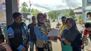 Dukcapil Terbitkan Ribuan Dokumen Kependudukan Korban Banjir Sumatera Barat