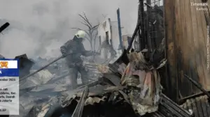 10 Warung di Kalideres Ludes Terbakar Akibat Kompor Menyala Ditinggal Pemilik