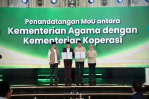 Kemenkop dan Kemenag Bersinergi Perkuat Ekonomi Umat Lewat Koperasi Pondok Pesantren dan Masjid Kemenkop dan Kemenag Bersinergi Perkuat Ekonomi Umat Lewat Koperasi Pondok Pesantren dan Masjid