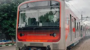 KRL Baru CLI-225 Buatan INKA Mulai Beroperasi, Usung Tema “Gelombang Ombak”