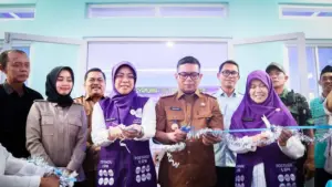 Gubernur Banten Andra Soni Resmikan Posyandu, Targetkan Hadir di Setiap Desa