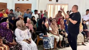 Andre Rosiade Pastikan Cicilan Mekaar Korban Banjir Pessel Ditangguhkan Sementara