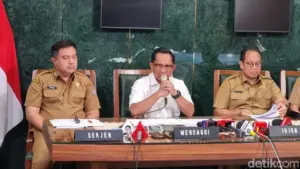 Mendagri Ungkap Bupati Aceh Selatan Umrah Saat Bencana karena Nazar