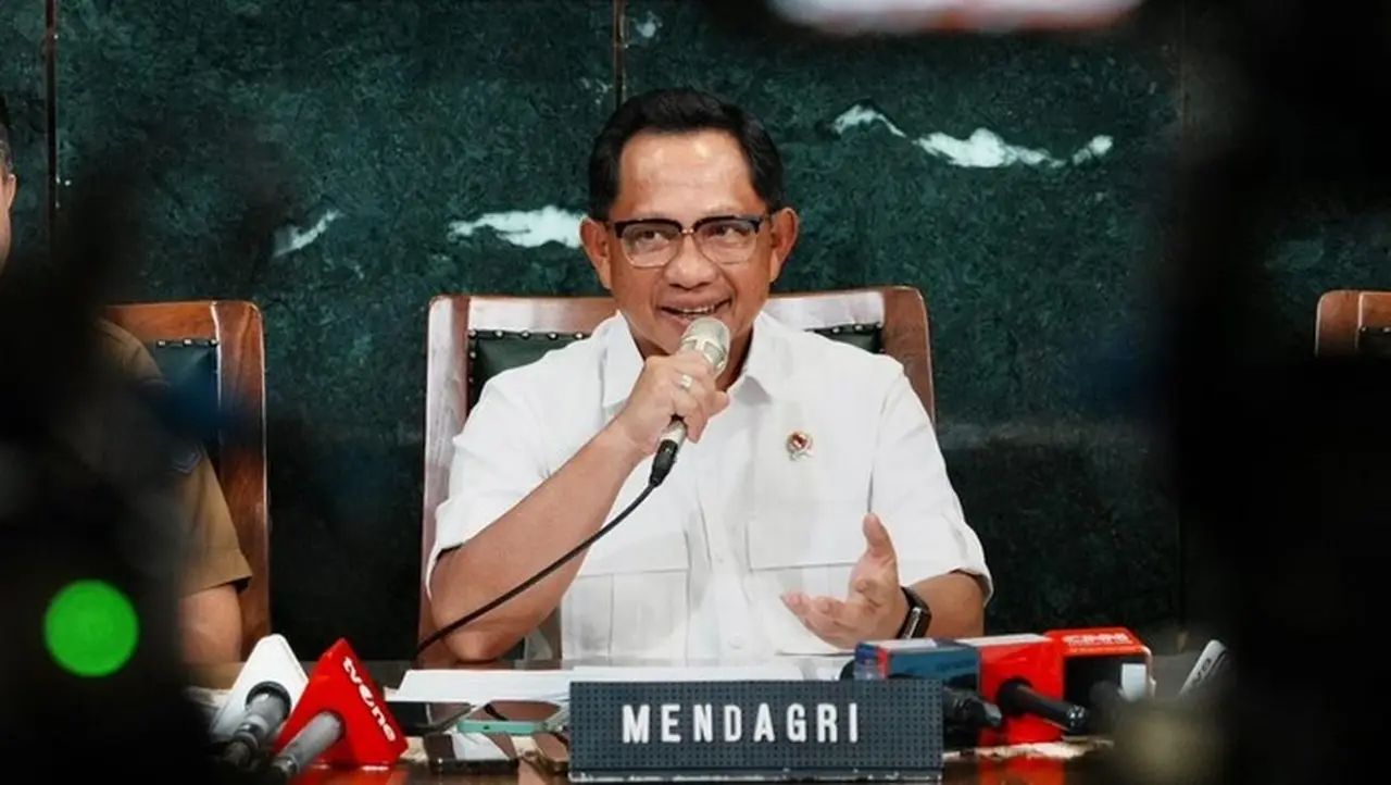 Mendagri Pastikan Dana Bencana Cair Hari Ini, Ingatkan Pejabat Tak Menyeleweng