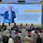 Menteri P2MI: “Kami Bapak dari Anak-anak Pekerja Migran yang Butuh Kasih Sayang”